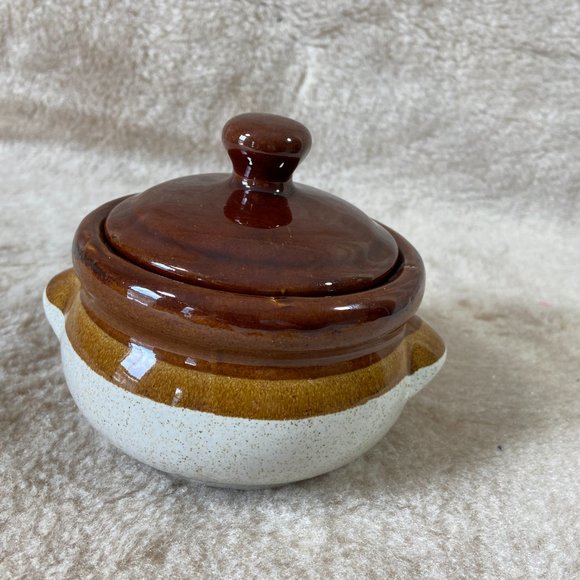 Vintage Stoneware Small Bean Pot in Tan and Brown Glaze - Picture 3 of 11